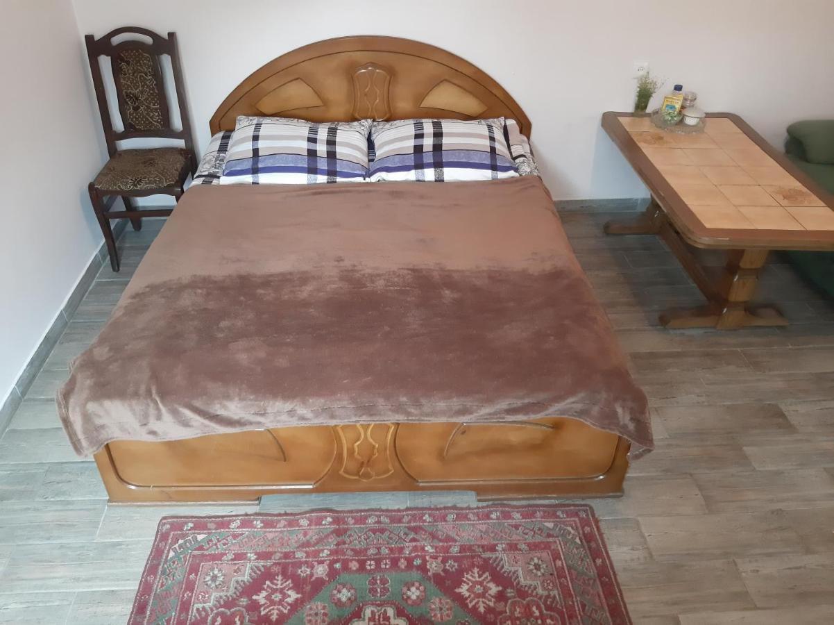 Guesthouse Andro Burduli Казбеги Екстериор снимка